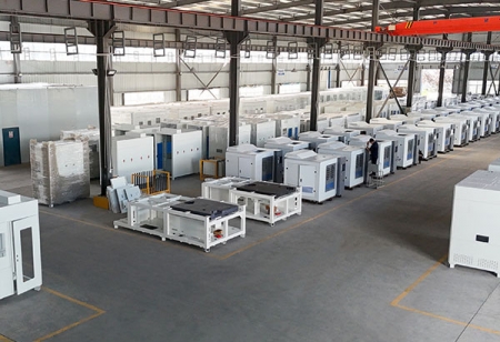 武汉钣金加工赋能光伏产业:光伏设备钣金结构设计的核心要素解析